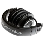 ⁦אוזניות אולפן חוטיות Audio-Technica ATH-M50x⁩ – תמונה ⁦5⁩
