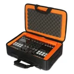 תיק גב UDG Ultimate NI-S4 Midi Controller Backpack – תמונה 4
