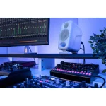 זוג מוניטורים אולפנים IK Multimedia iLoud Micro Pro – תמונה 17